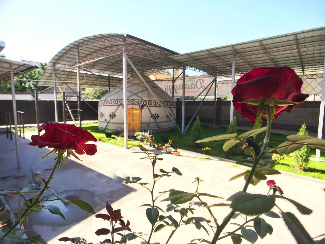 Apple Hostel Μπισκέκ Εξωτερικό φωτογραφία